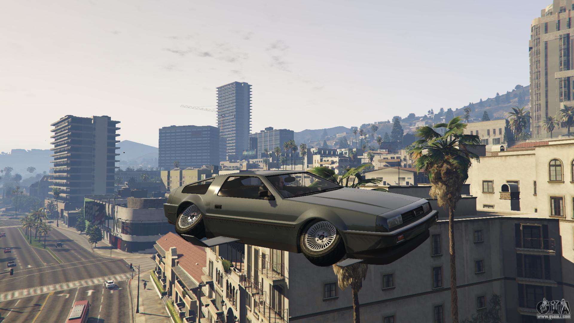 How to fly by a car in GTA 5 online.