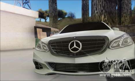 Mercedes-Benz W212 AMG v2.0 for GTA San Andreas