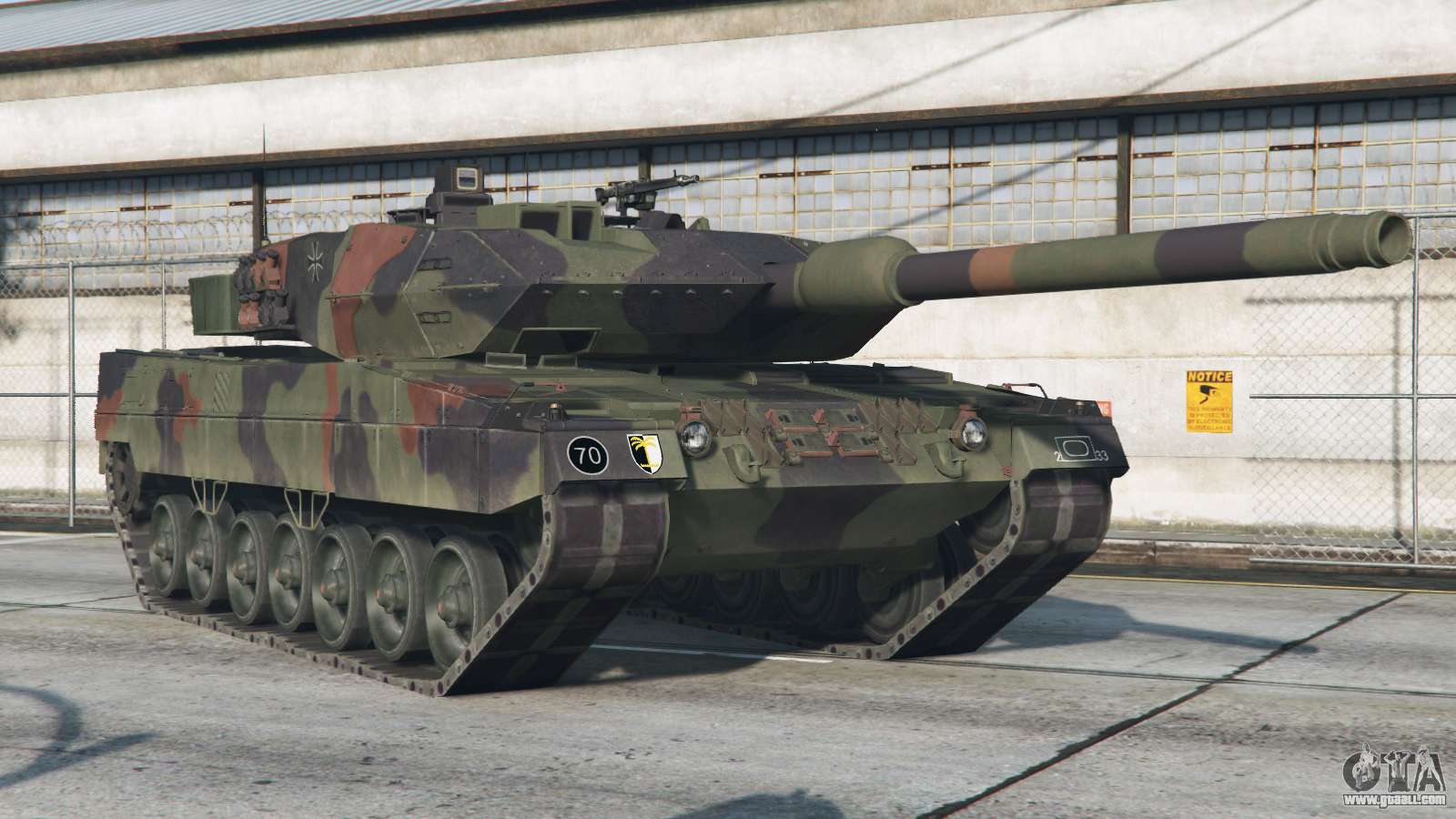 The MoD was offered Leopard 2 tanks on lease
